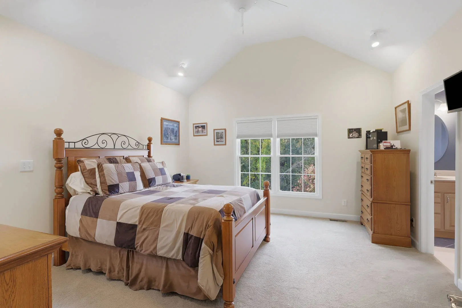 311 W 6th Avenue Court IL
