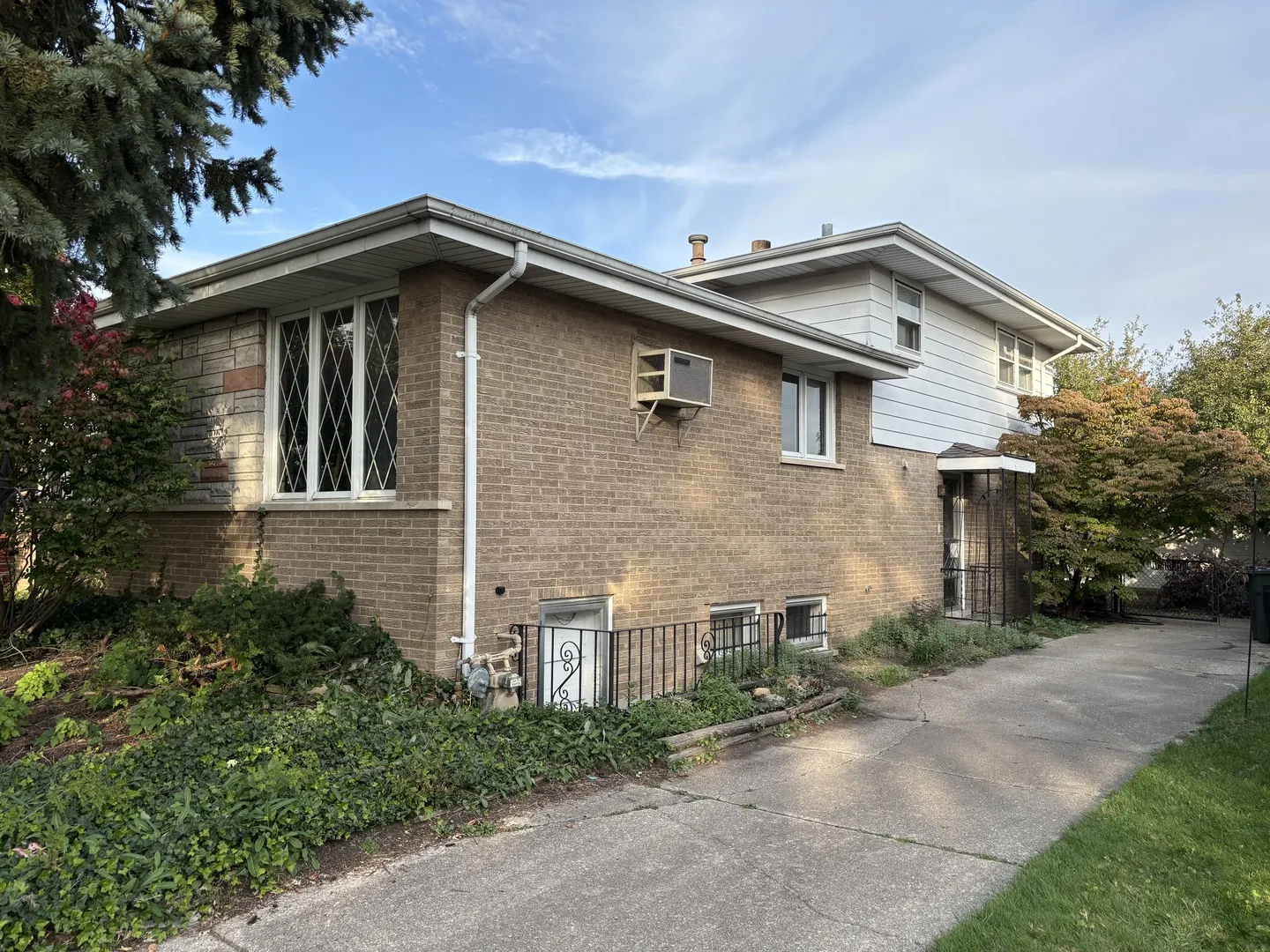 11001 S Kilbourn Avenue IL