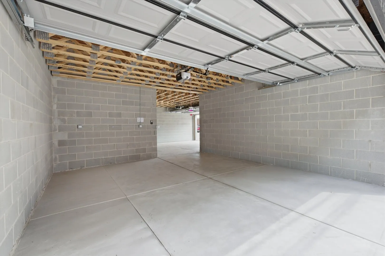 6414 N Francisco Avenue IL
