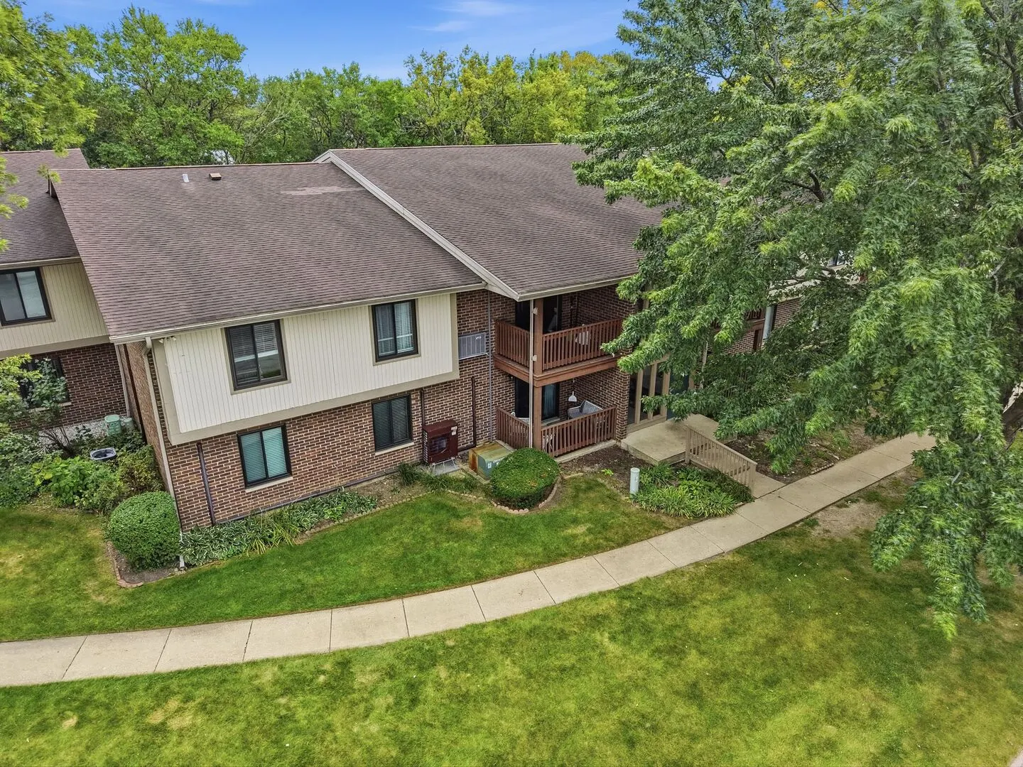 603 Garden Circle IL #1