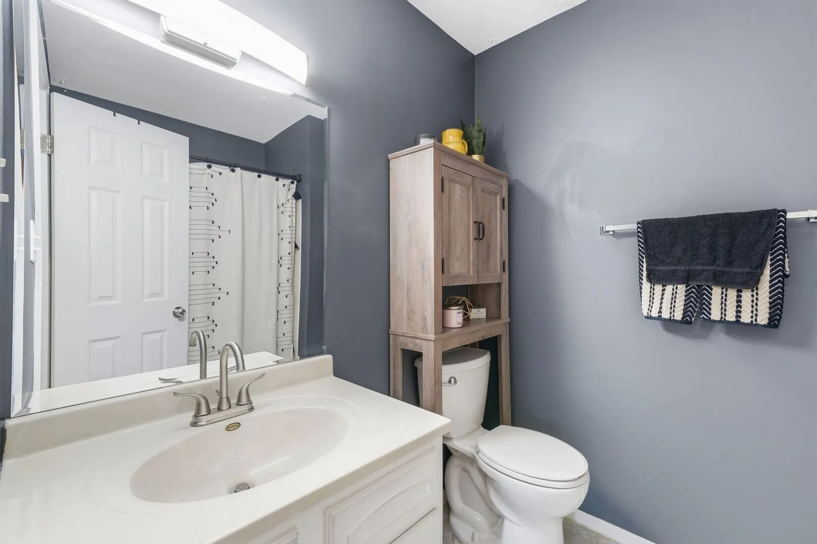 603 Garden Circle IL #1