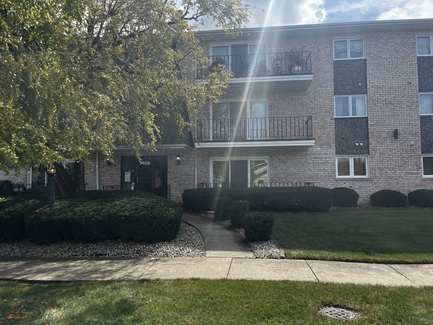 7405 Tiffany Drive IL #2-WF