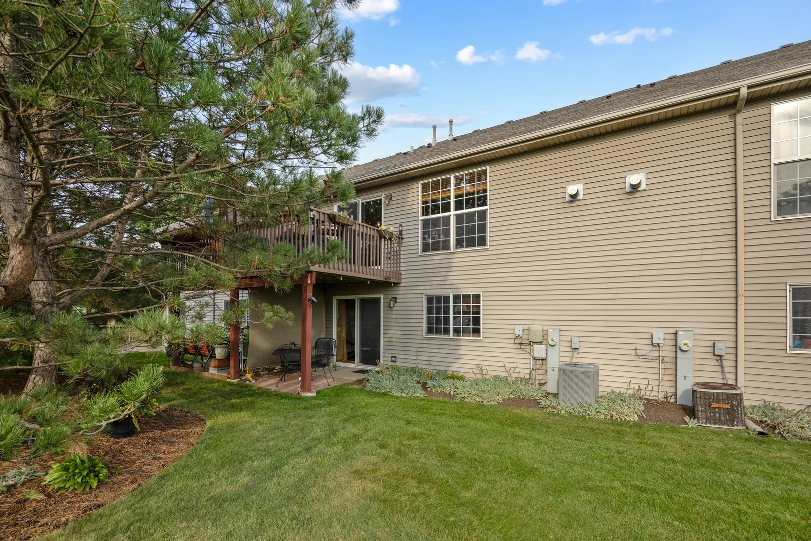 11143 DOUGLAS Avenue IL