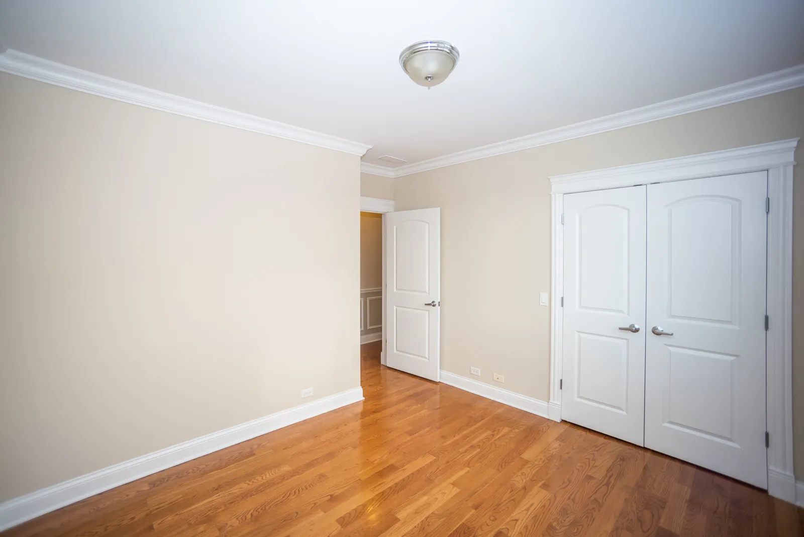 2904 W BELMONT Avenue IL #404