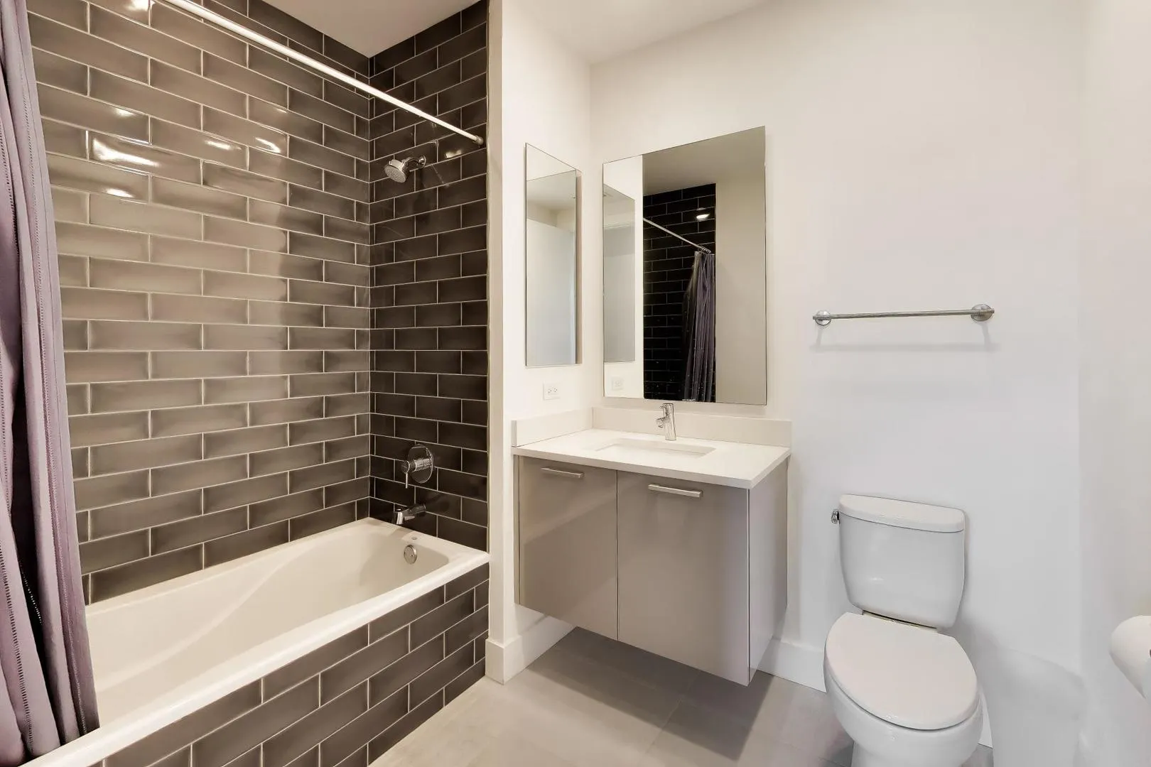 367 W Locust Street IL #305