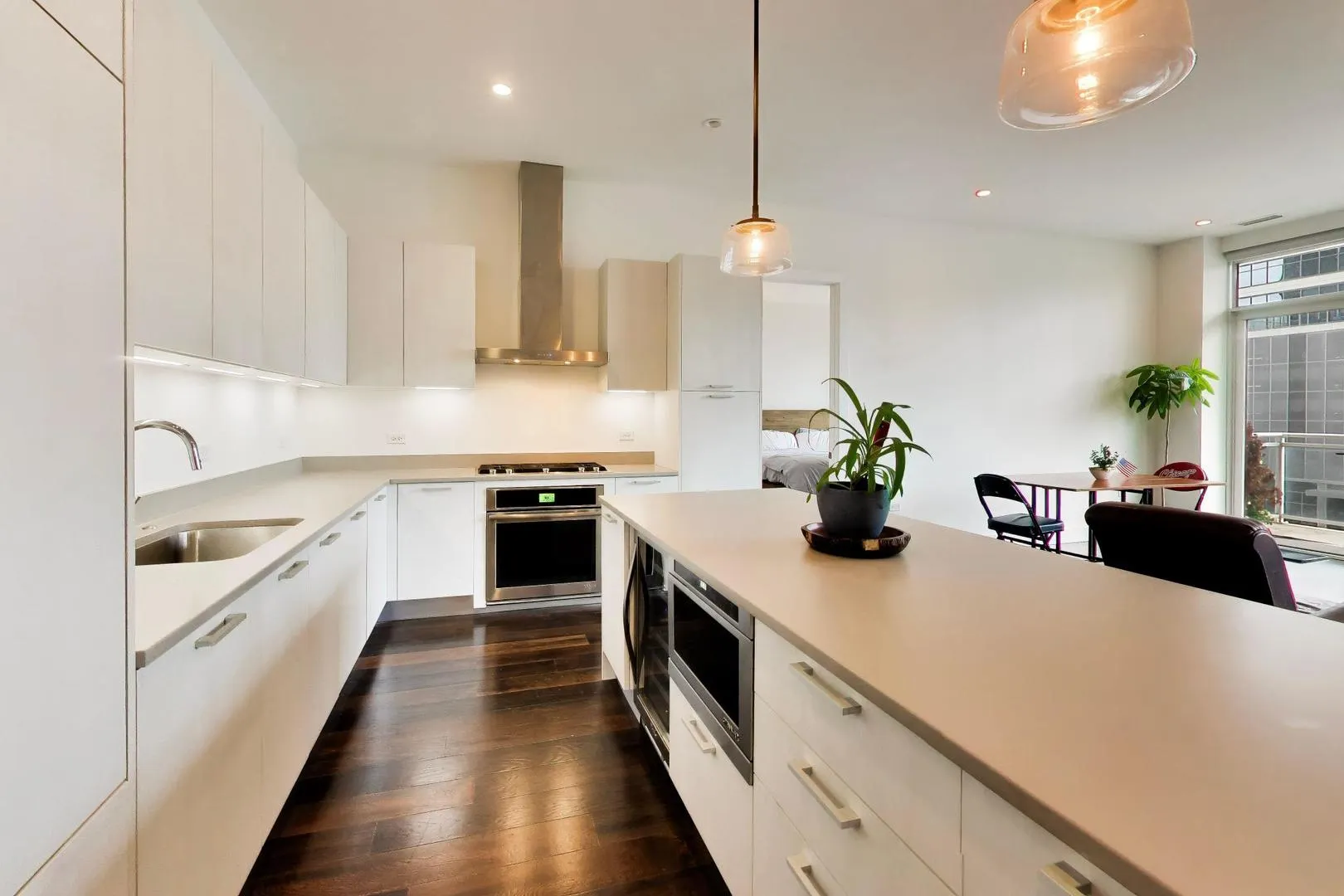 367 W Locust Street IL #305