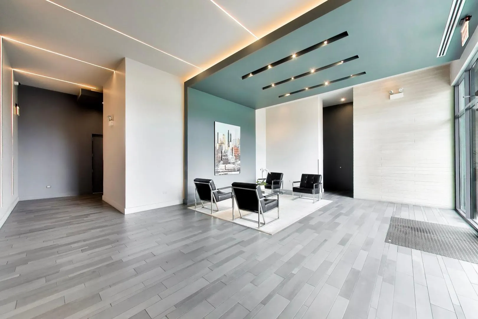 367 W Locust Street IL #305