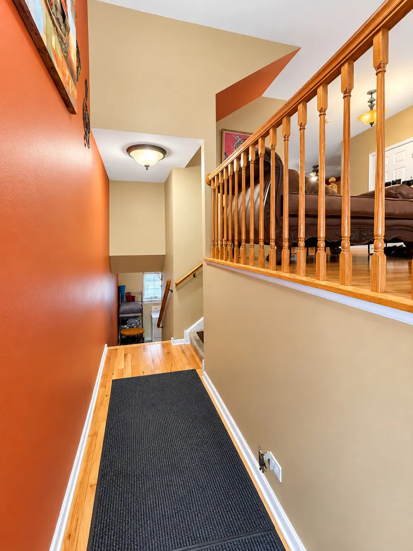 11 Monarch Drive IL
