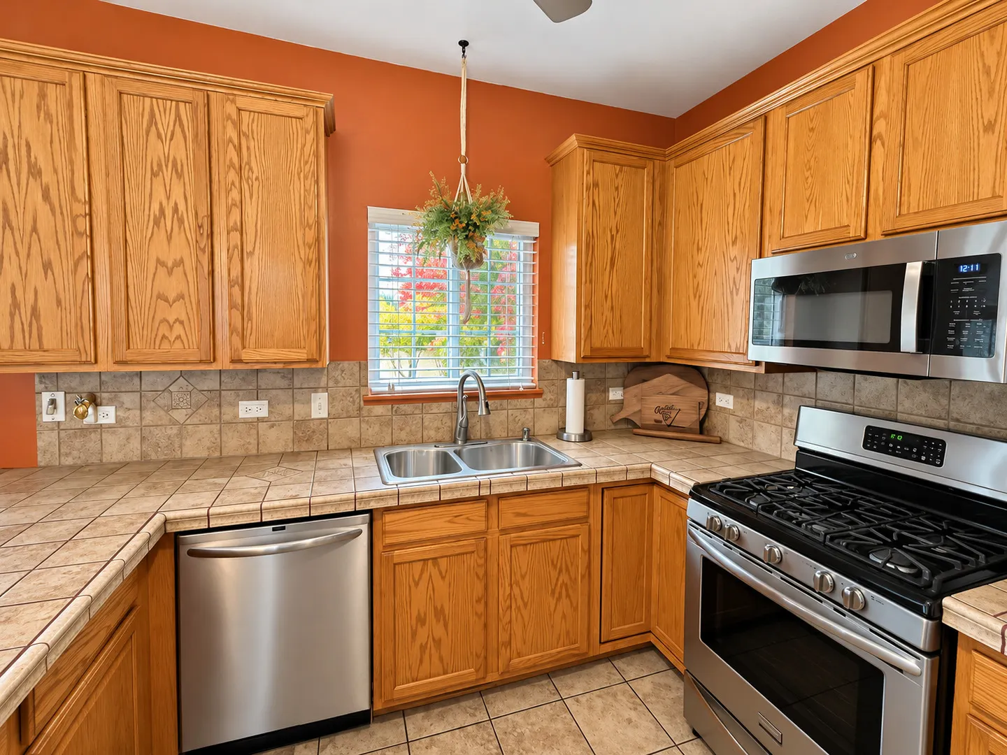 11 Monarch Drive IL