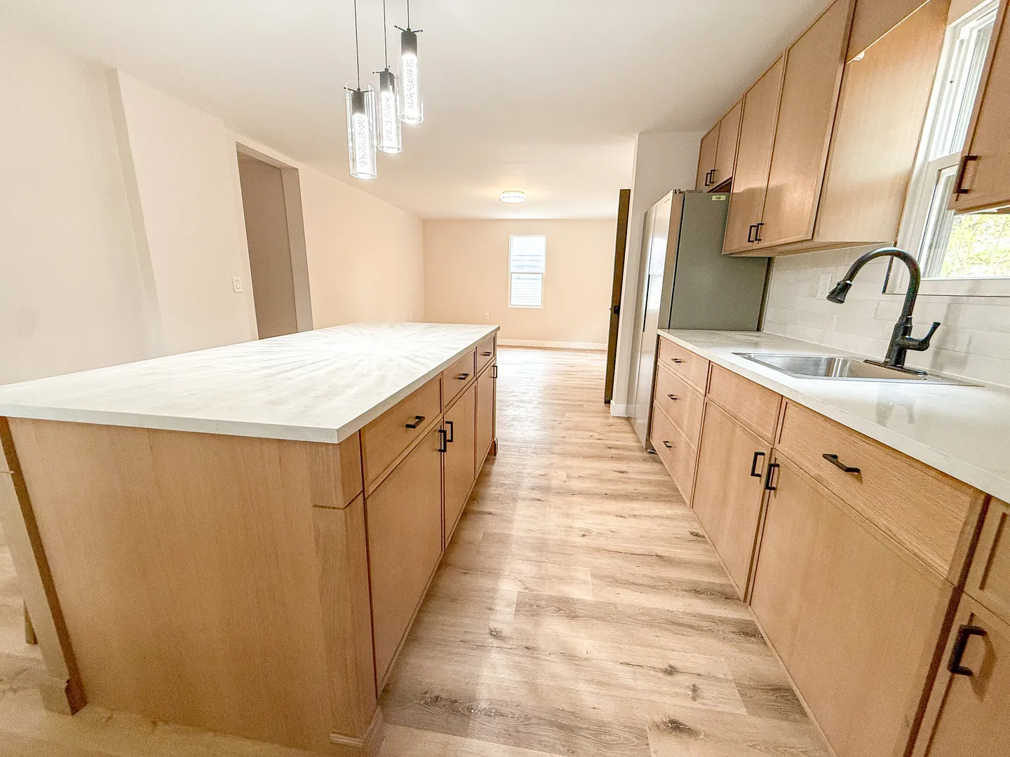 1506 10th Avenue IL