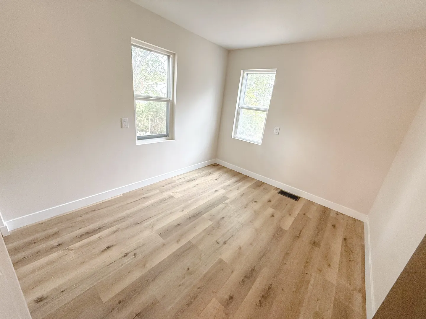 1506 10th Avenue IL