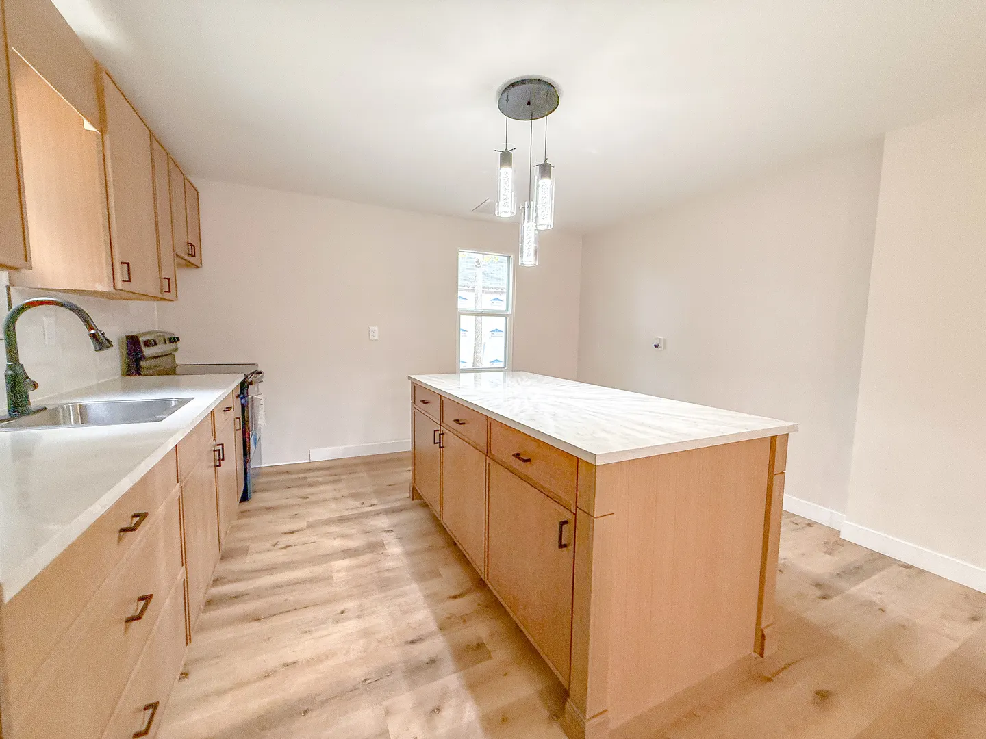 1506 10th Avenue IL