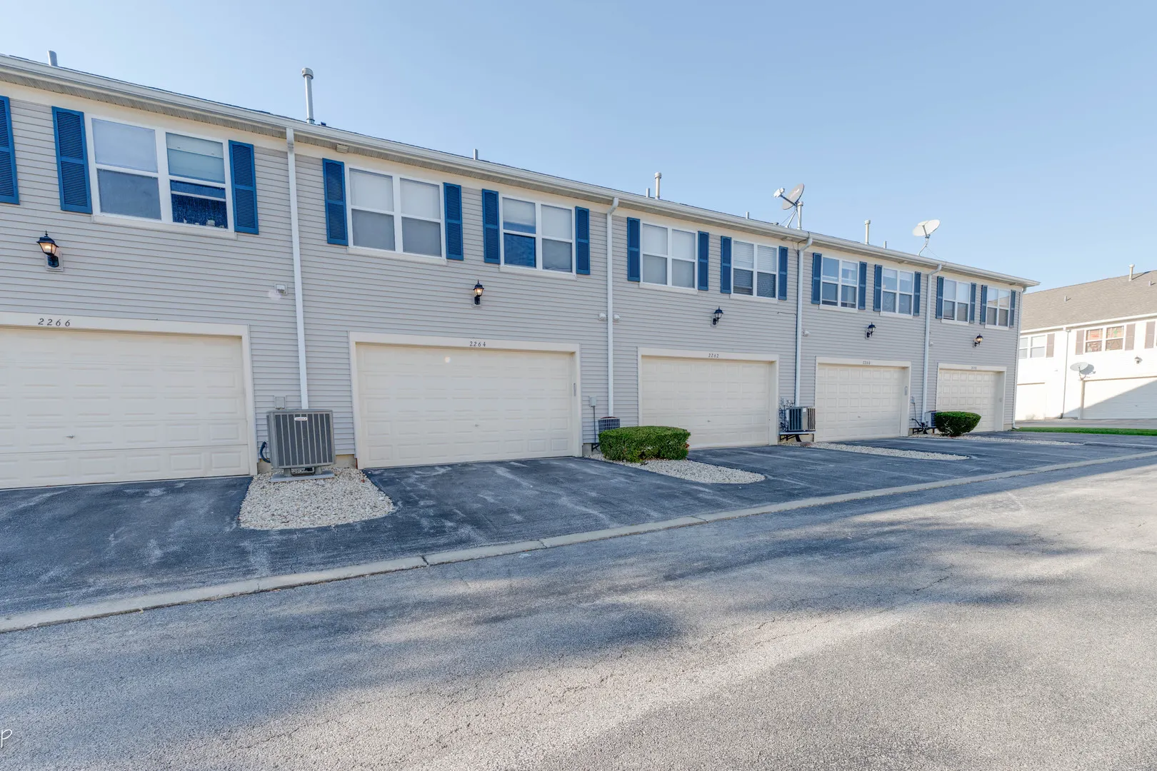 2260 Georgetown Circle IL #2260