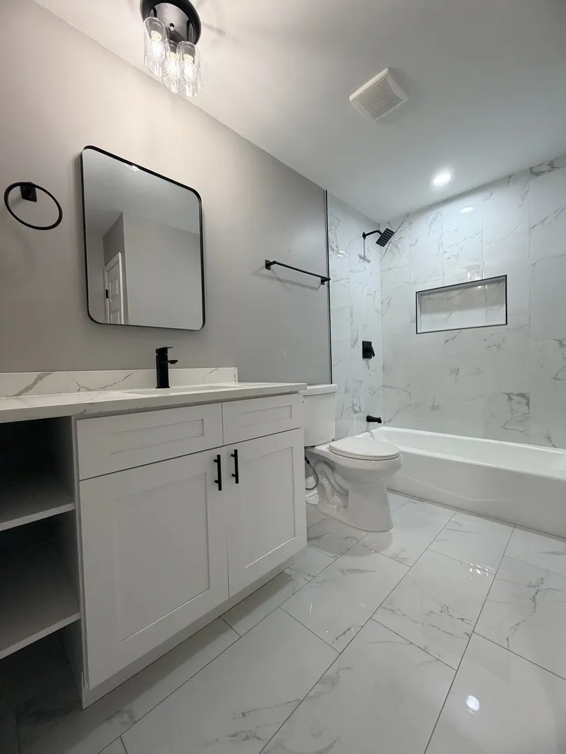 5 Lakewood Court IL
