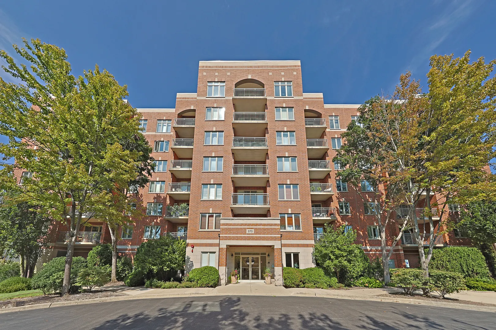370 S Western Avenue IL #701