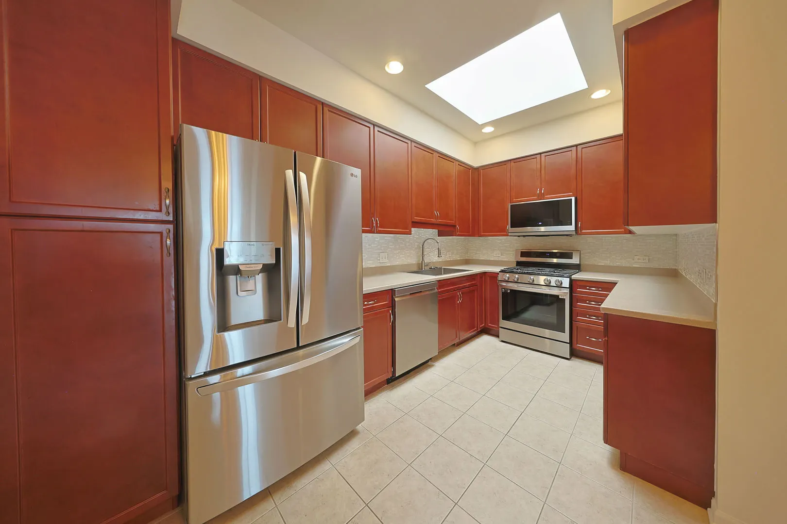 370 S Western Avenue IL #701