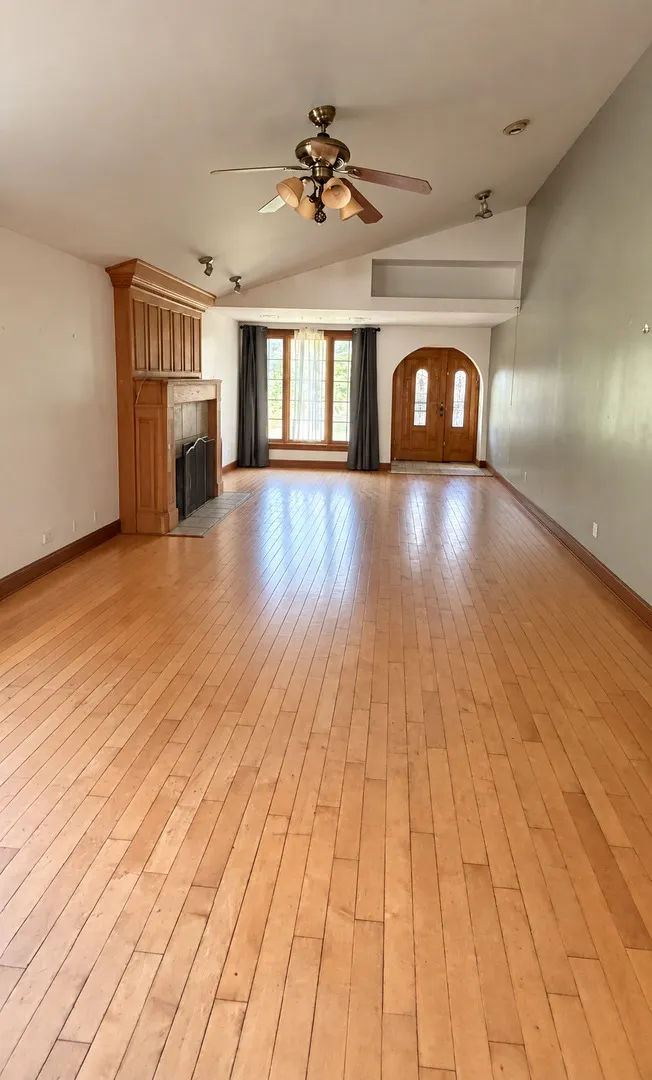 1925 Terrace Road IL