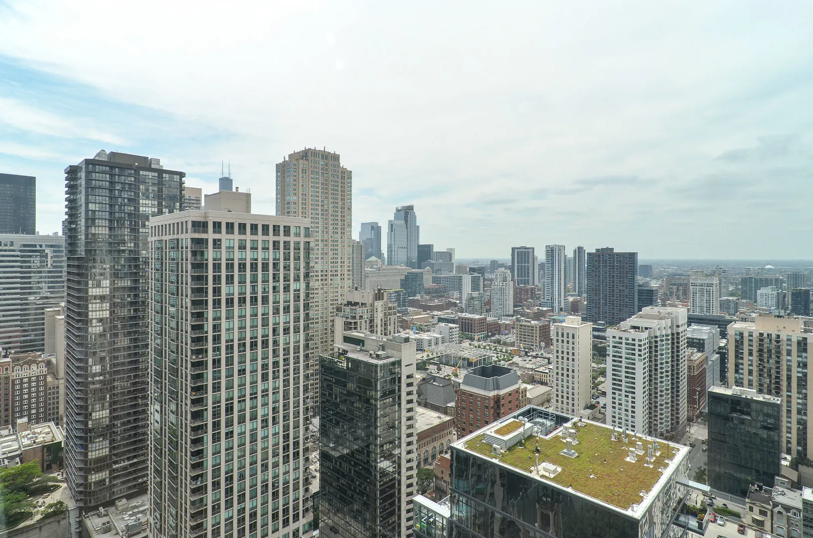 25 E Superior Street IL #3701