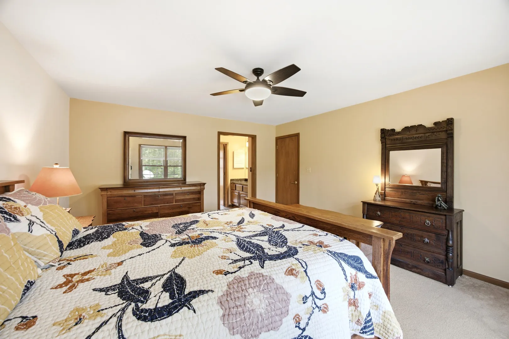 5808 Amherst Court IL