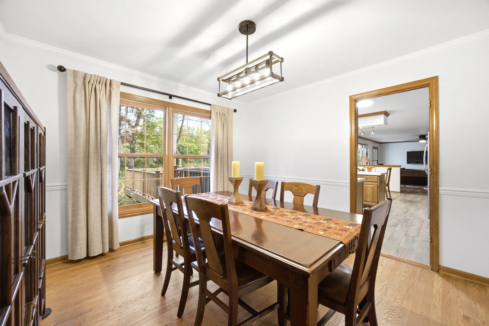 5808 Amherst Court IL