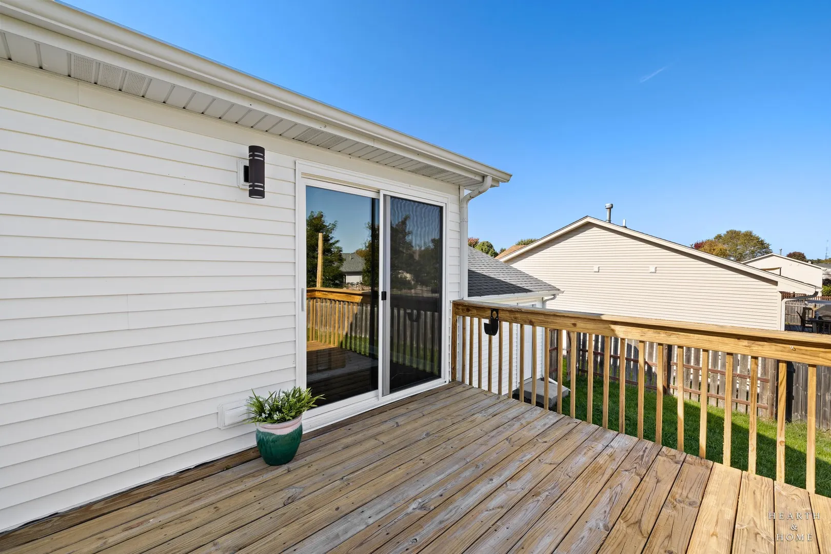 612 Wimbleton Trail IL
