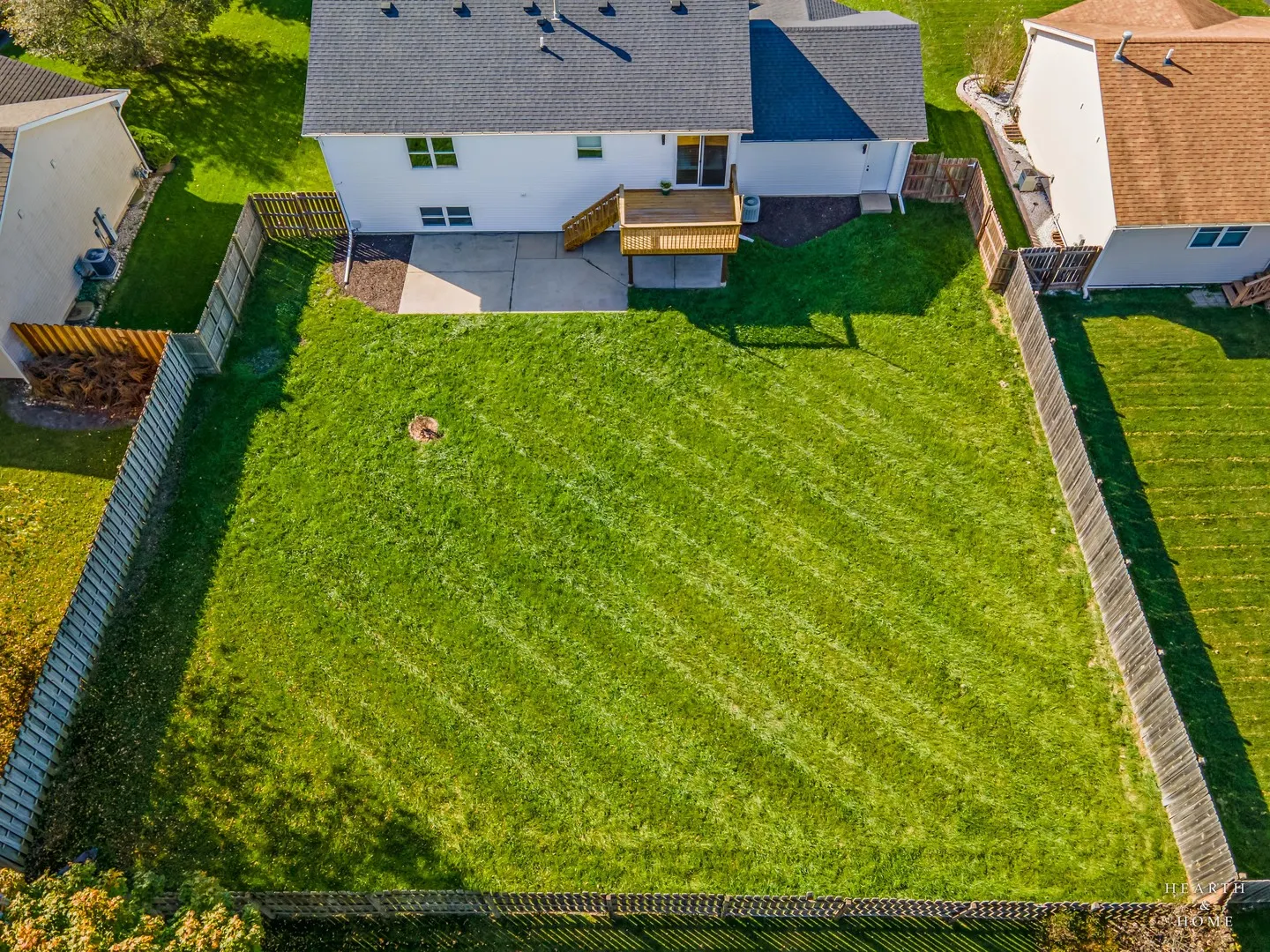 612 Wimbleton Trail IL