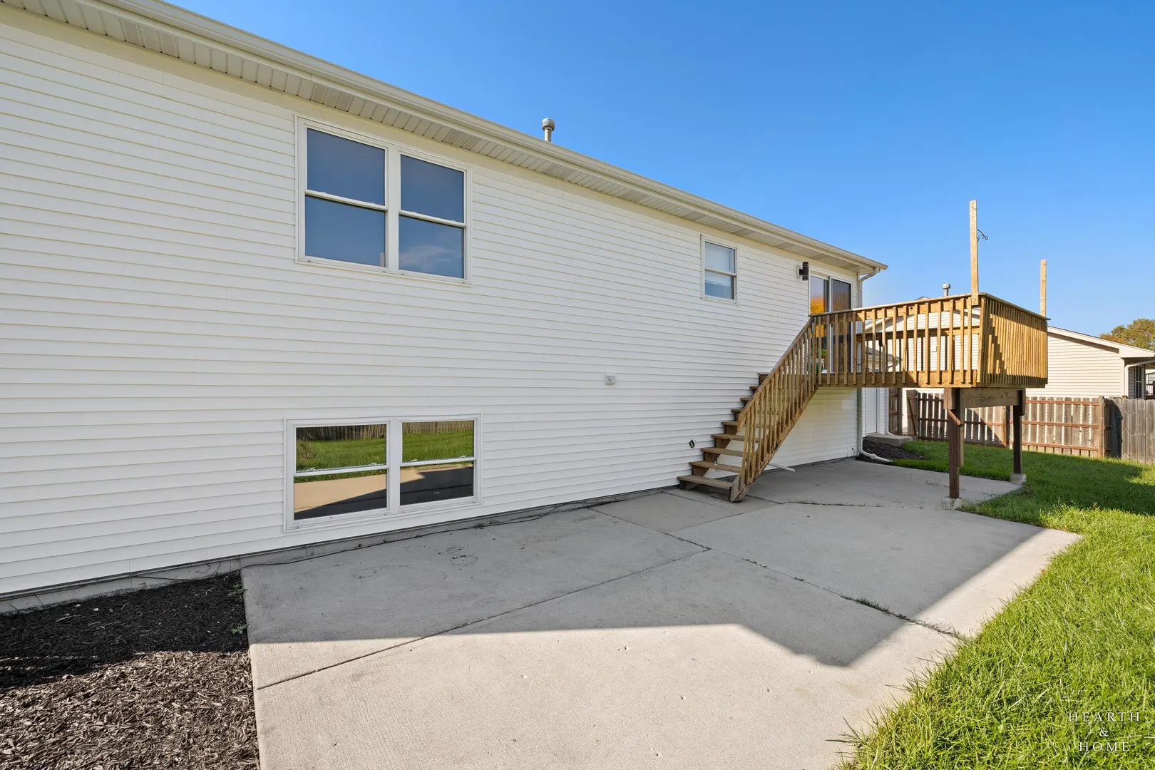 612 Wimbleton Trail IL