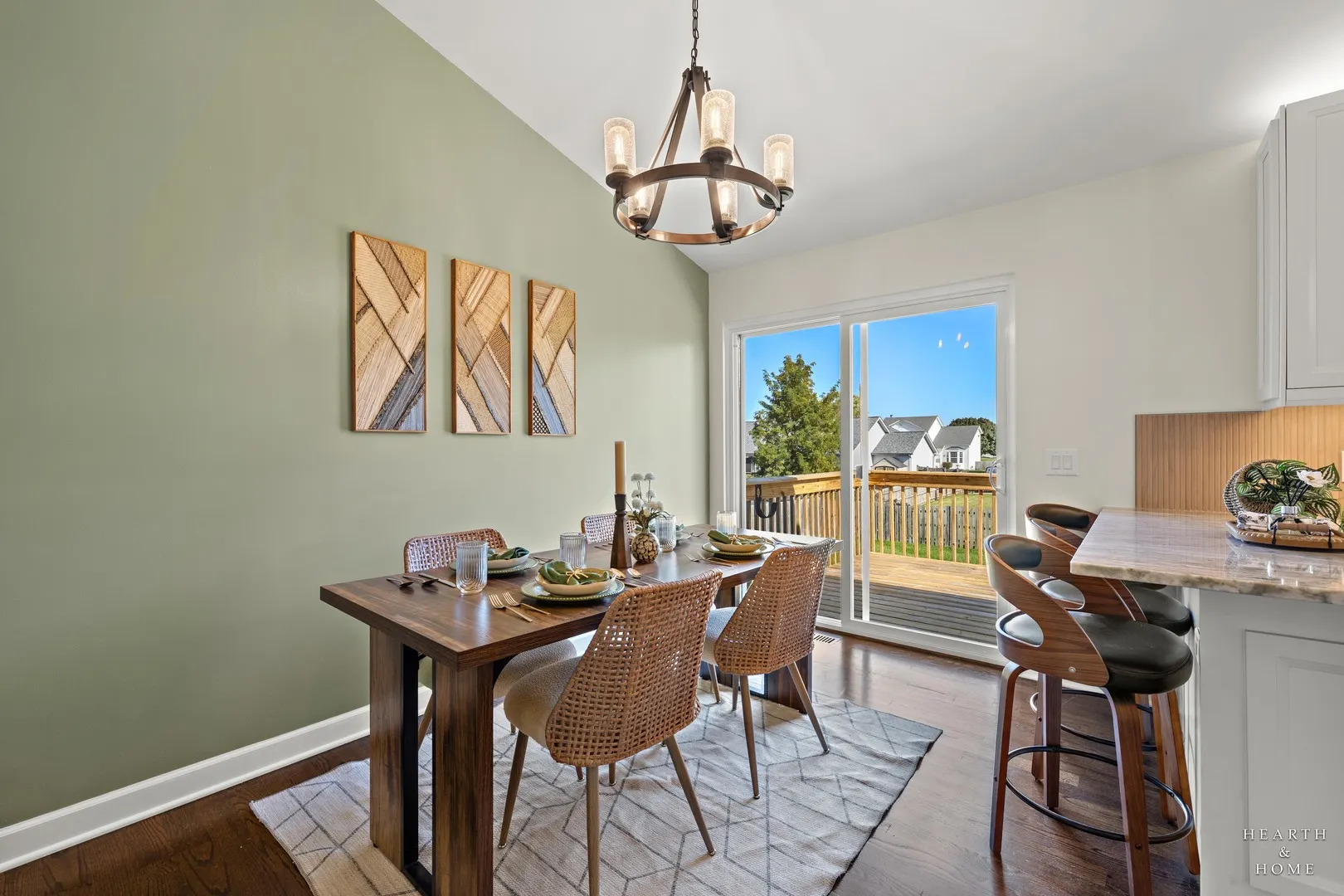 612 Wimbleton Trail IL