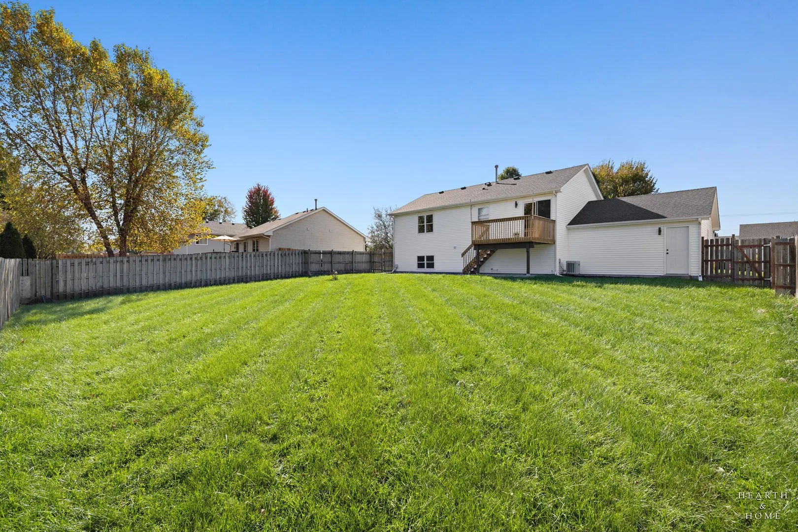 612 Wimbleton Trail IL
