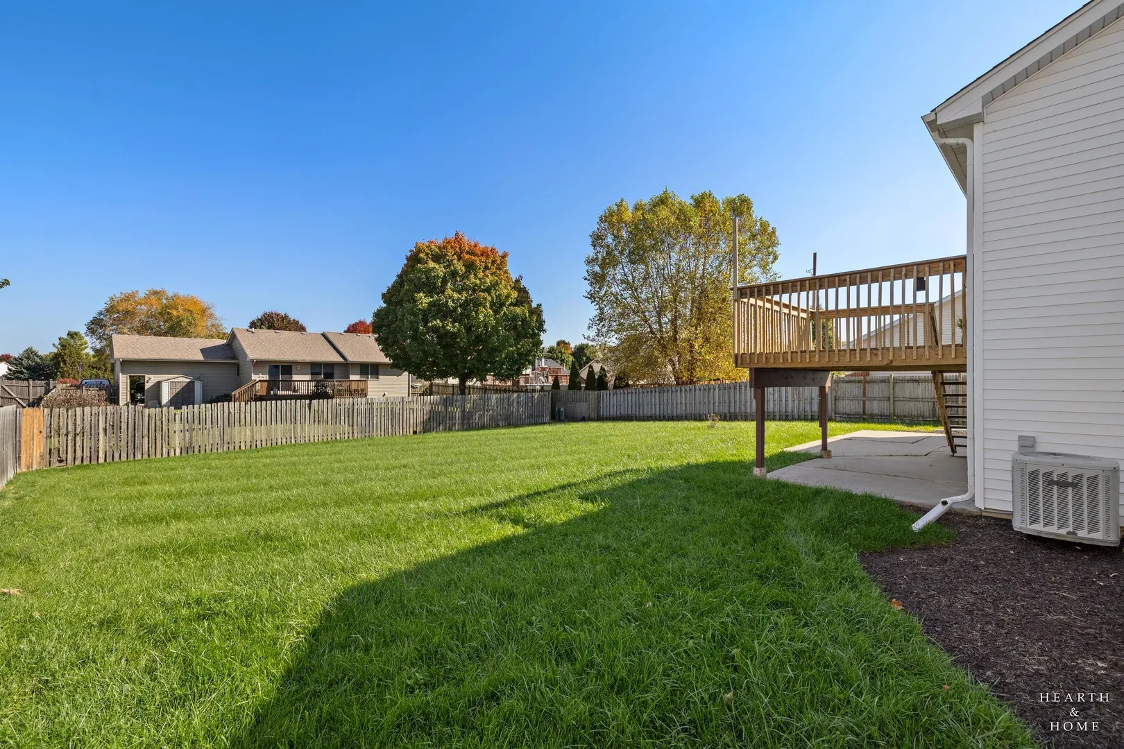 612 Wimbleton Trail IL