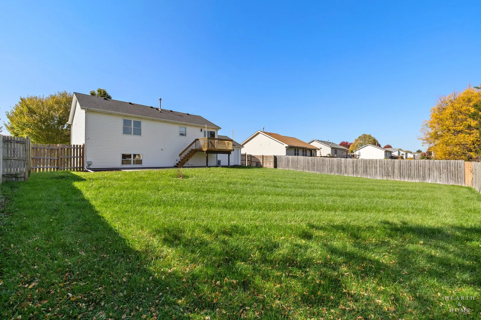 612 Wimbleton Trail IL