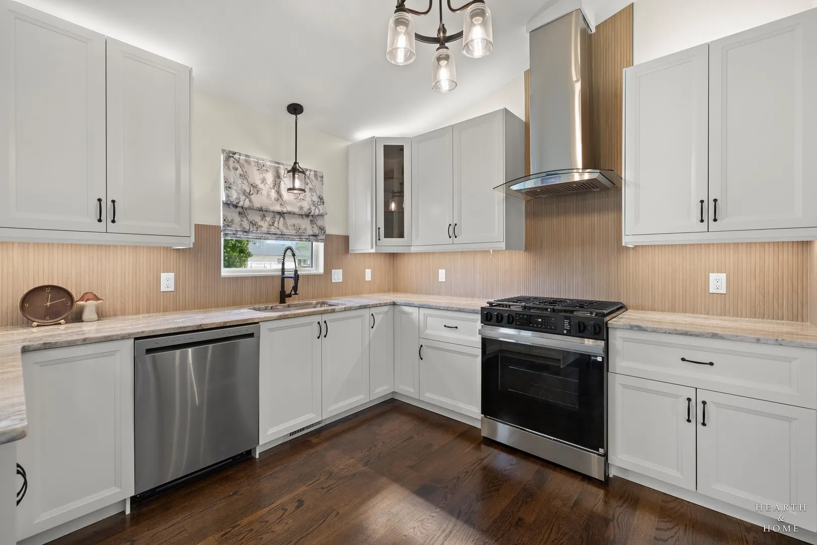 612 Wimbleton Trail IL