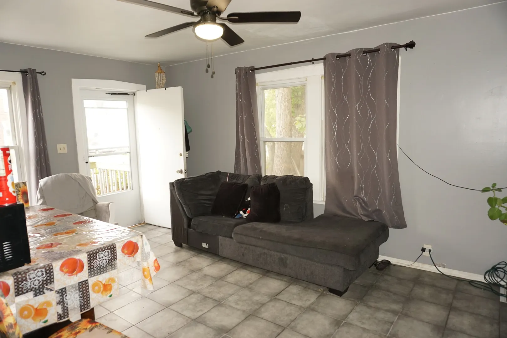 1602 16th Street IL