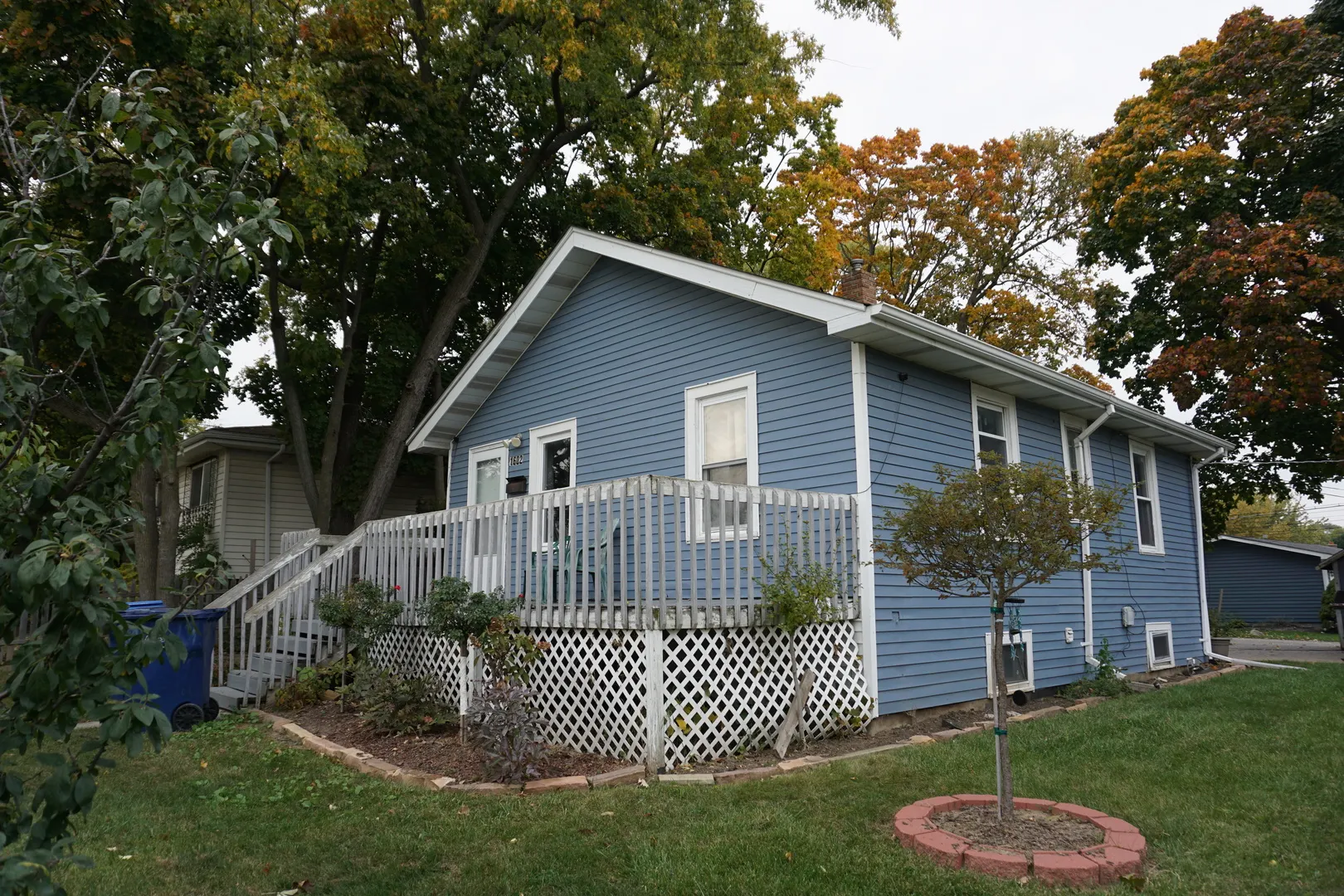 1602 16th Street IL