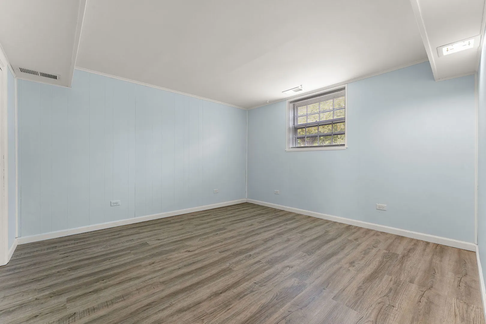 108 Cora Court IL