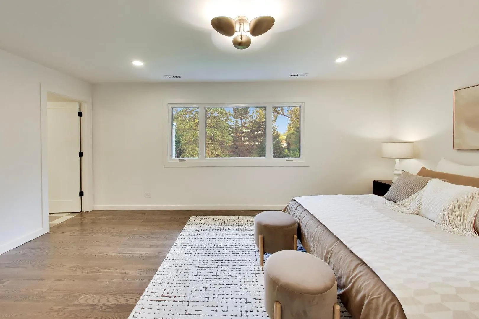 2626 Farnsworth Lane IL