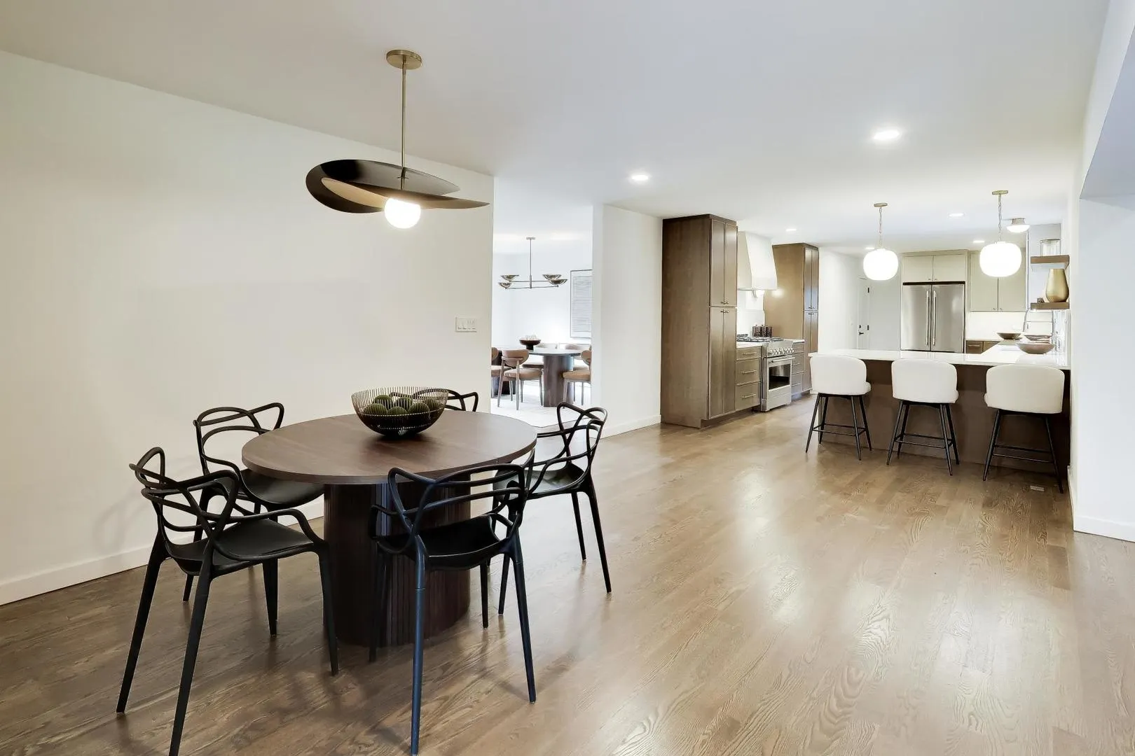 2626 Farnsworth Lane IL