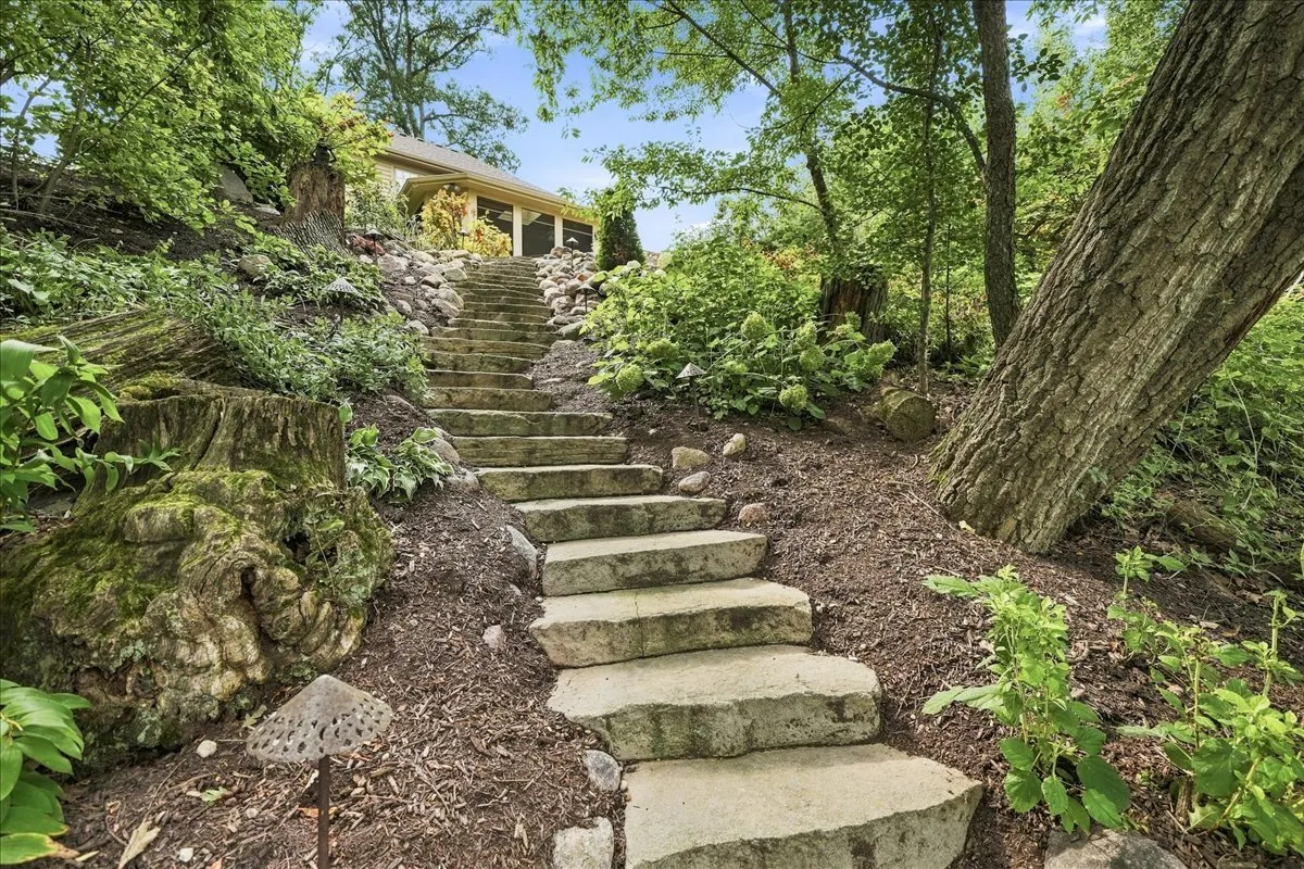 39 Edinburgh Street IN
