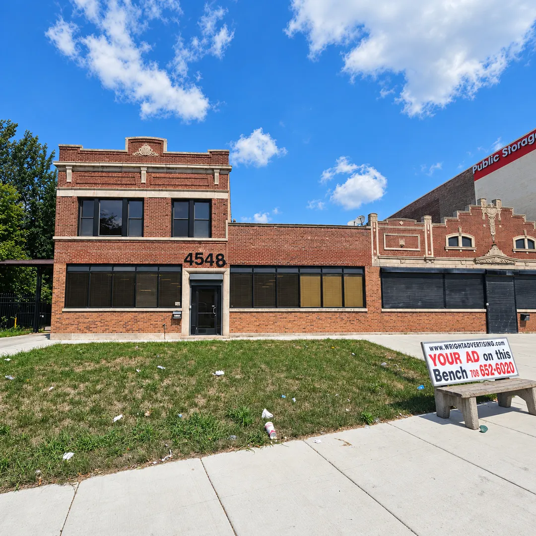 4542 W Cermak Road IL