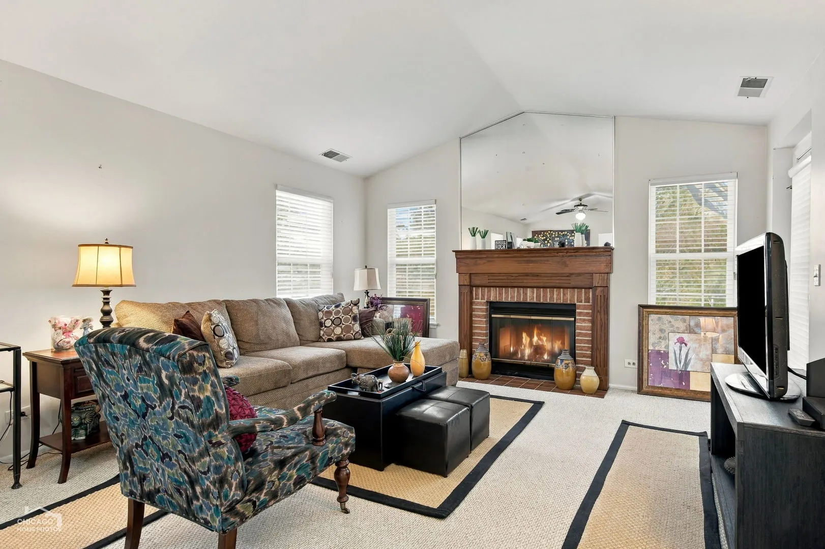 124 White Branch Court IL