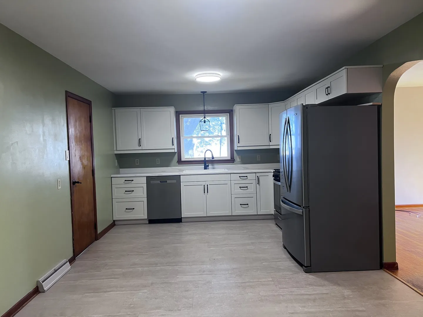 211 Florida Drive IL