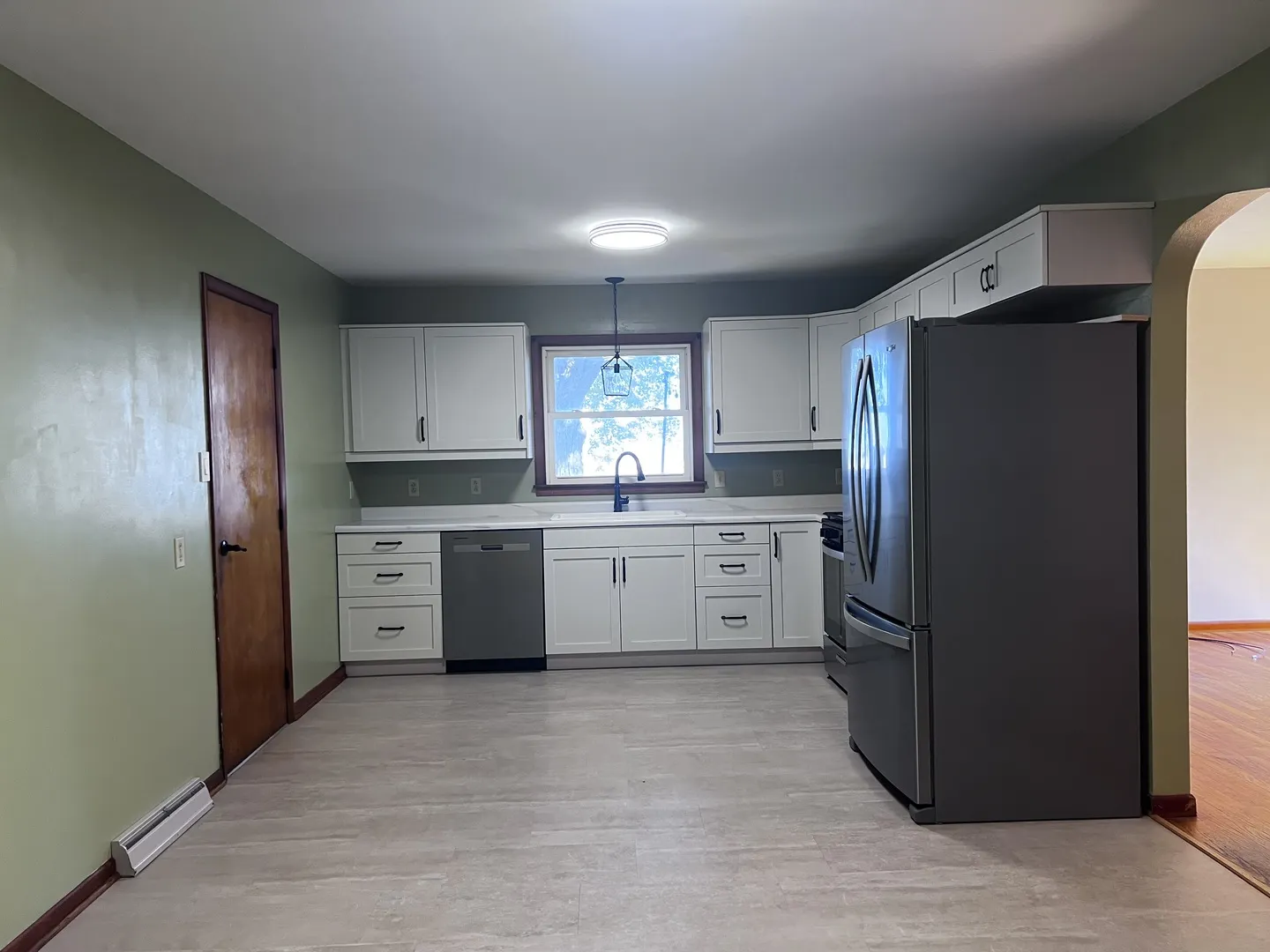 211 Florida Drive IL