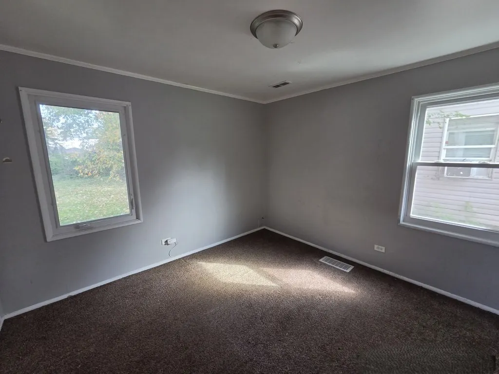 320 Marquette Street IL