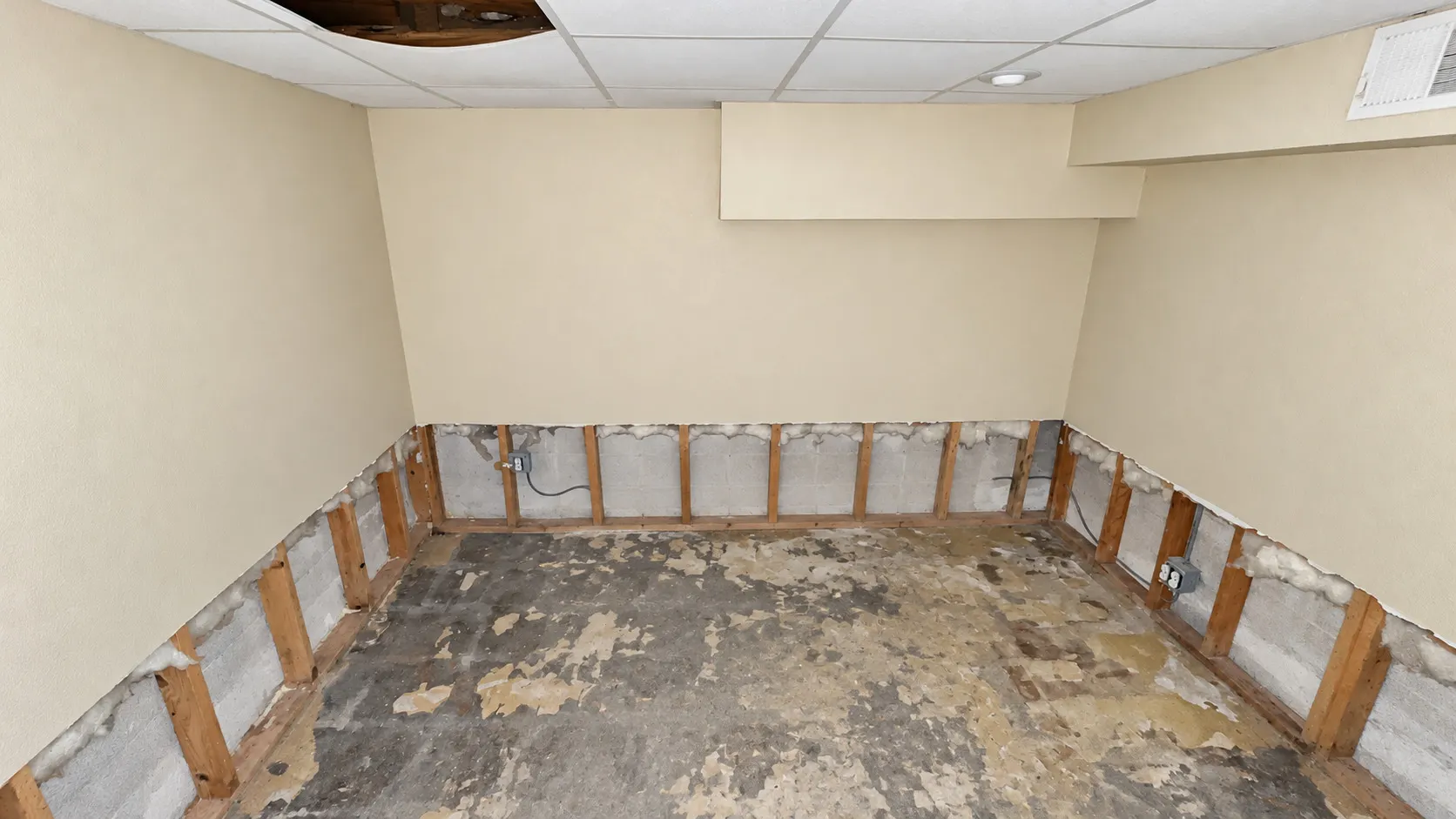 1324 RIDGE Road IL