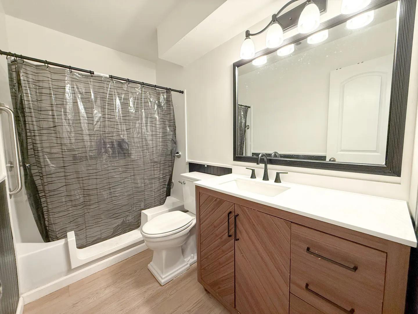 815 W 20th Street IL
