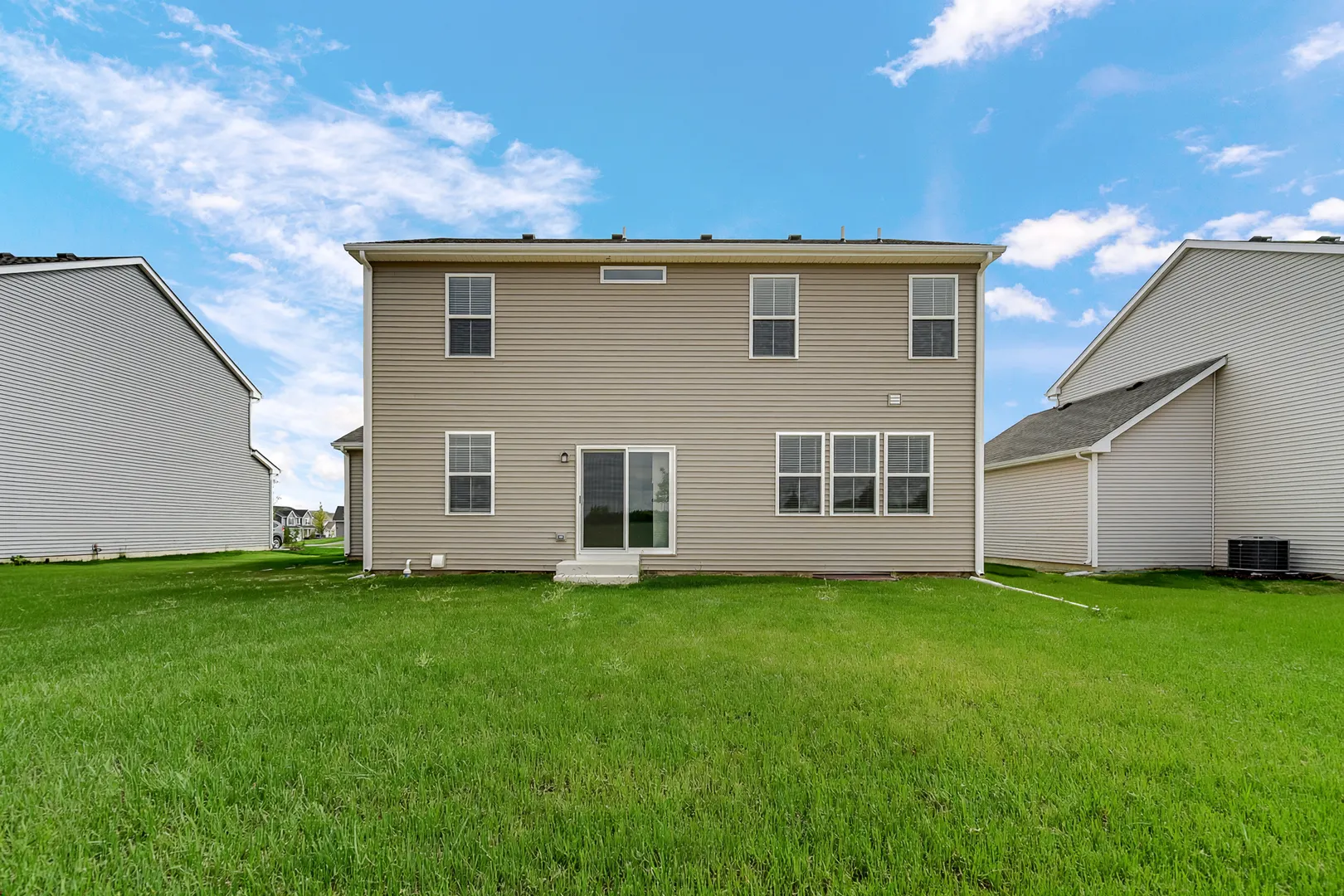349 Danforth Drive IL