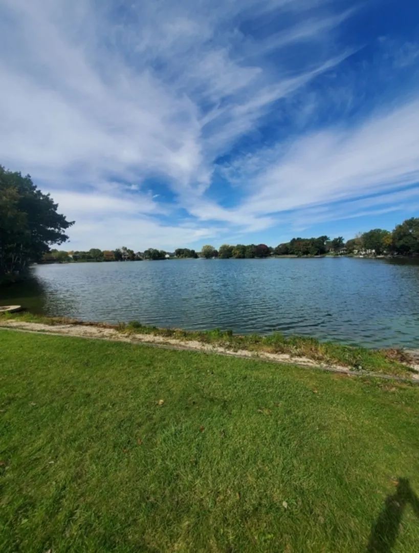 430 Shagbark Lane IL