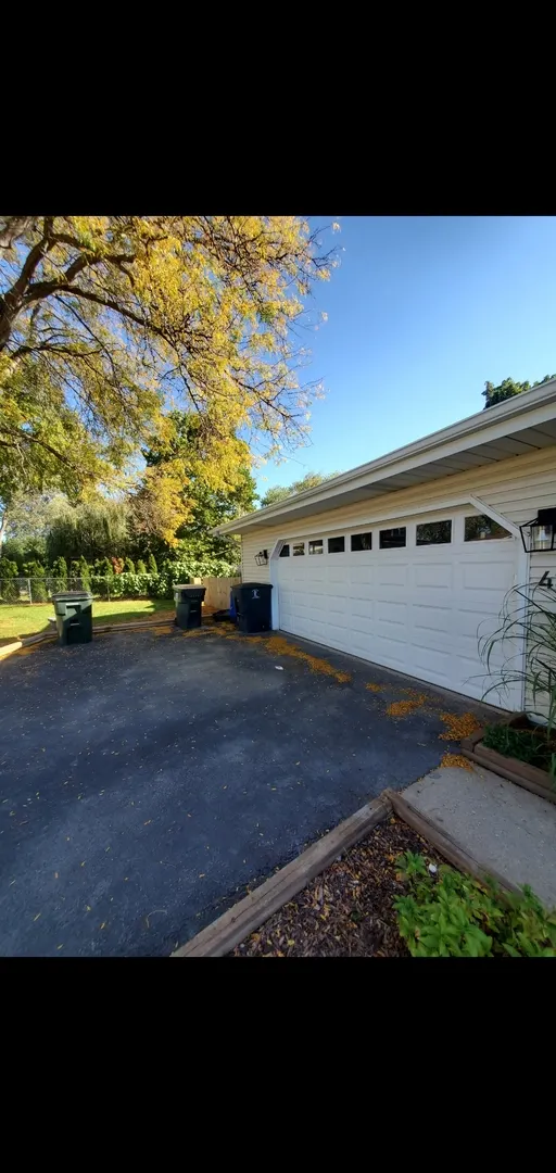 430 Shagbark Lane IL