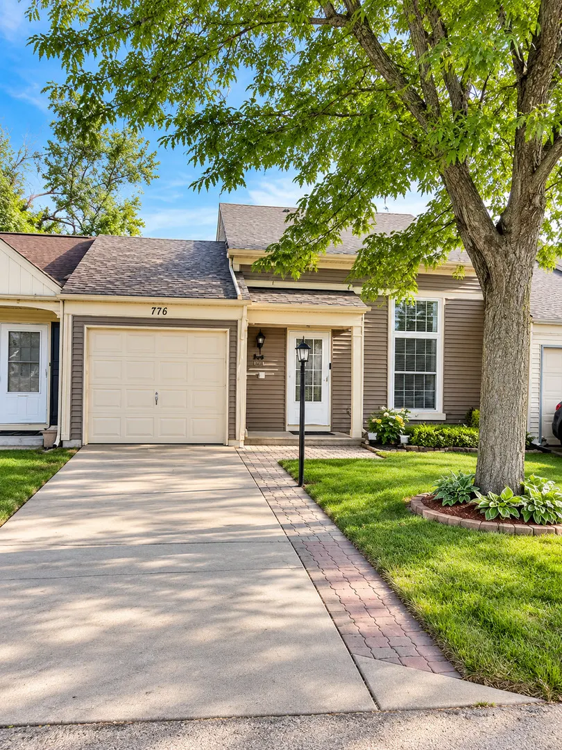 776 Roosevelt Road IL