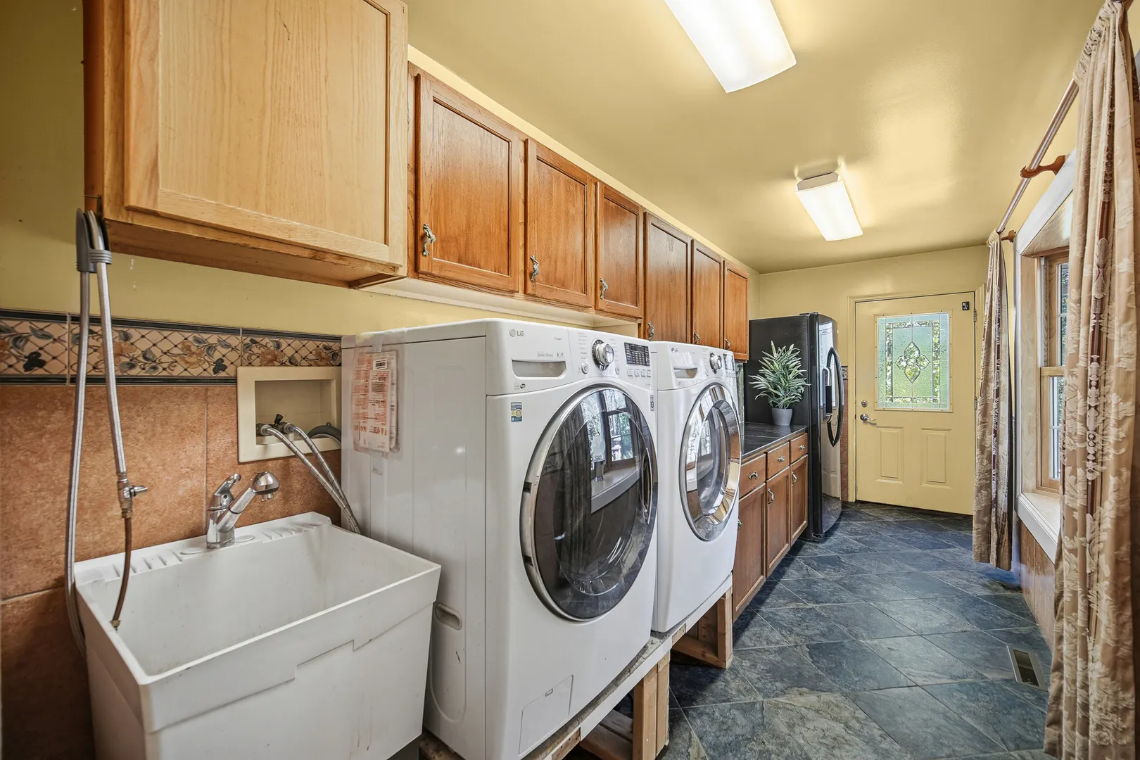 218 Londonderry Court IL